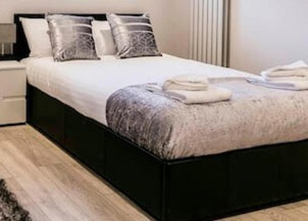 City Cb1 Studio Just Off Mill Rd, Close To Train Station - Walk To Station And City Centre Cambridge  Exterior photo